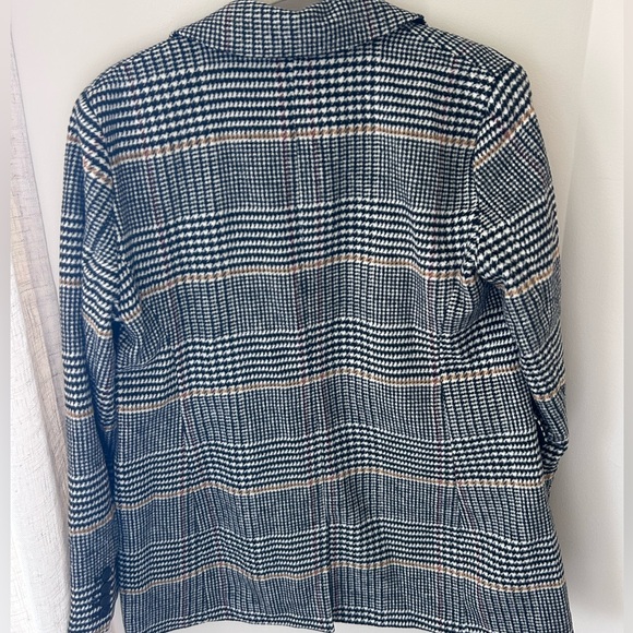 Loft Blazer - Picture 7 of 8